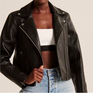 Abercrombie and Fitch Genuine Leather Cropped moto biker jacket size XS